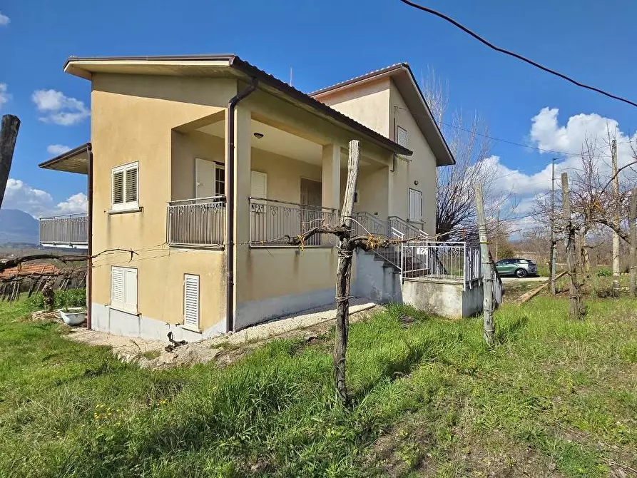 Immagine 13 di Casa indipendente in vendita  in Contrada acquara a Torella Dei Lombardi