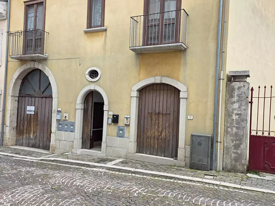 Immagine 3 di Appartamento in vendita  in via Vincenzo Palermo 11/13 a Castelvetere Sul Calore