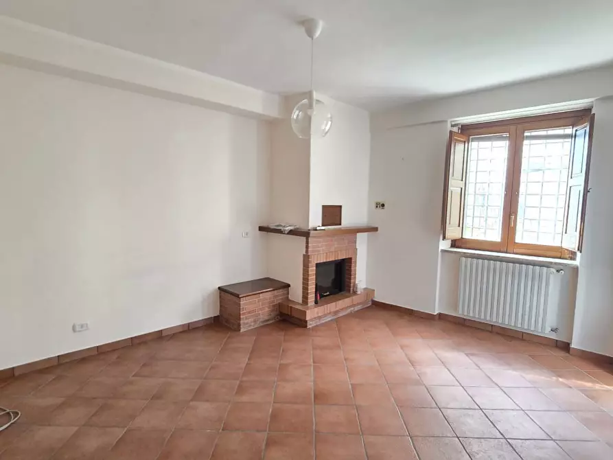 Immagine 9 di Appartamento in vendita  in via Vincenzo Palermo 11/13 a Castelvetere Sul Calore