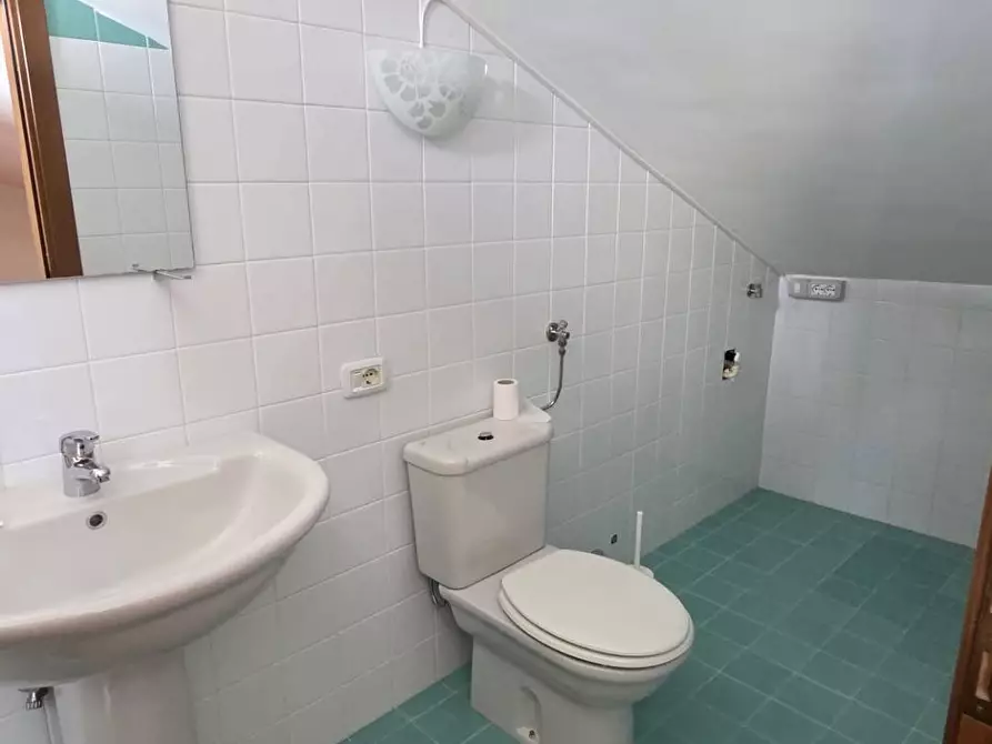 Immagine 19 di Appartamento in vendita  in via Vincenzo Palermo 11/13 a Castelvetere Sul Calore