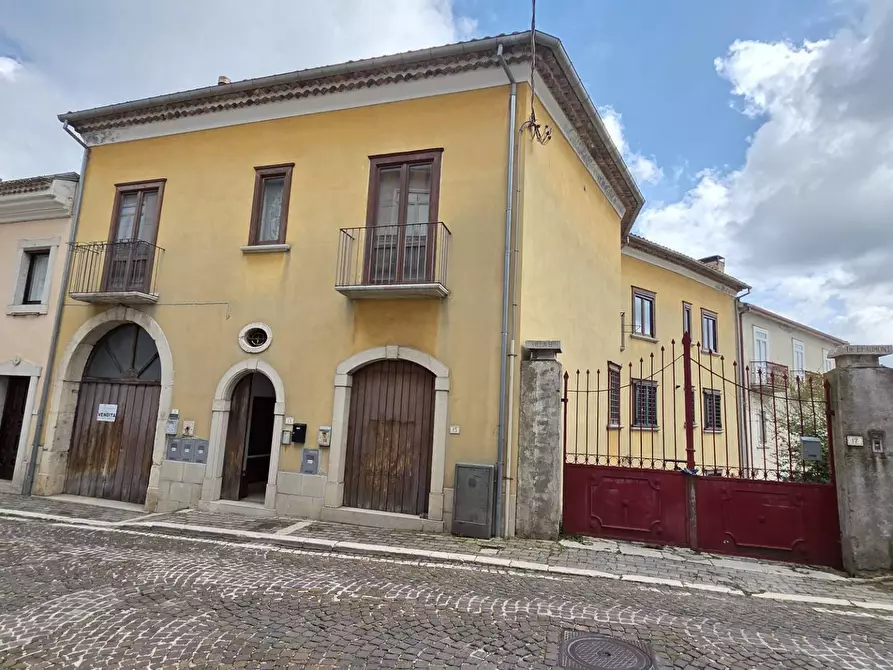 Immagine 21 di Appartamento in vendita  in via Vincenzo Palermo 11/13 a Castelvetere Sul Calore