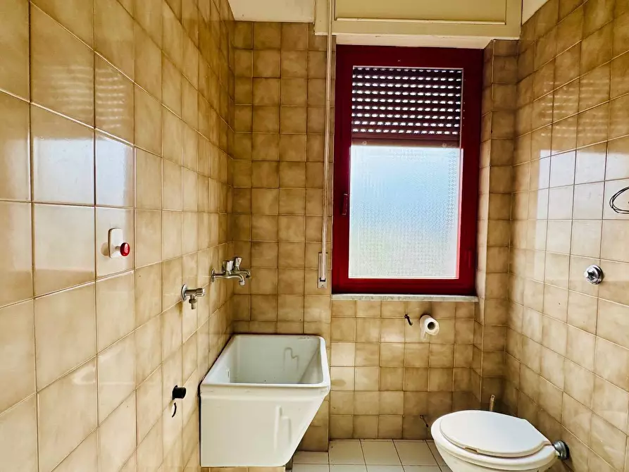 Immagine 28 di Casa indipendente in vendita  in VIA APPIA NUOVA a Calvi