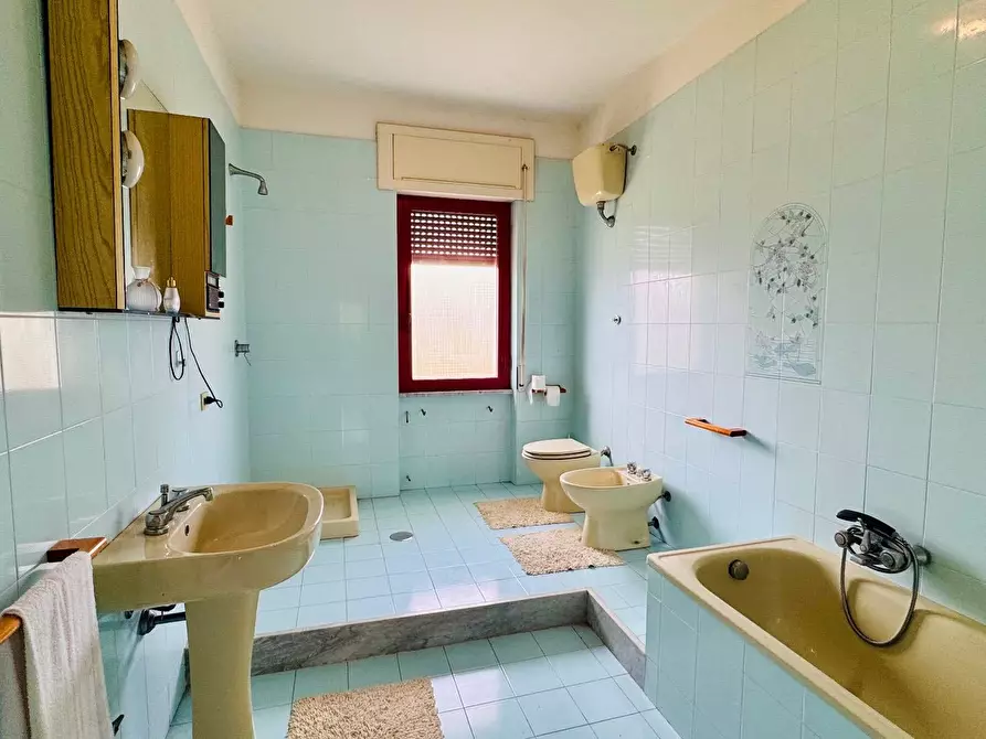 Immagine 29 di Casa indipendente in vendita  in VIA APPIA NUOVA a Calvi