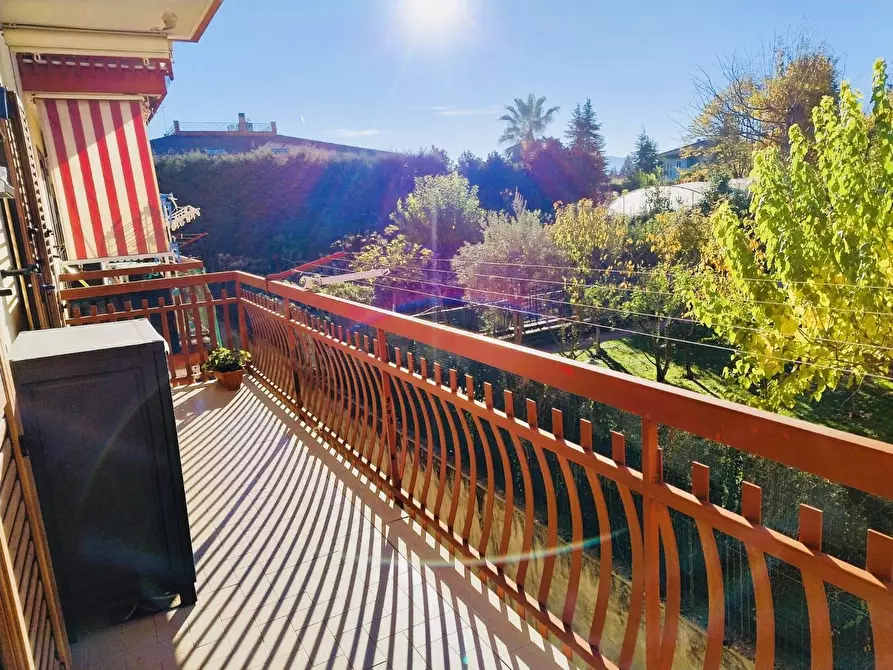 Immagine 15 di Appartamento in vendita  in via alessandro manzoni 16 a San Giorgio Del Sannio