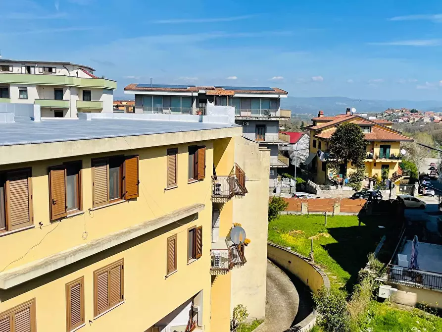 Immagine 5 di Appartamento in vendita  in via benedetto croce 10 a San Giorgio Del Sannio