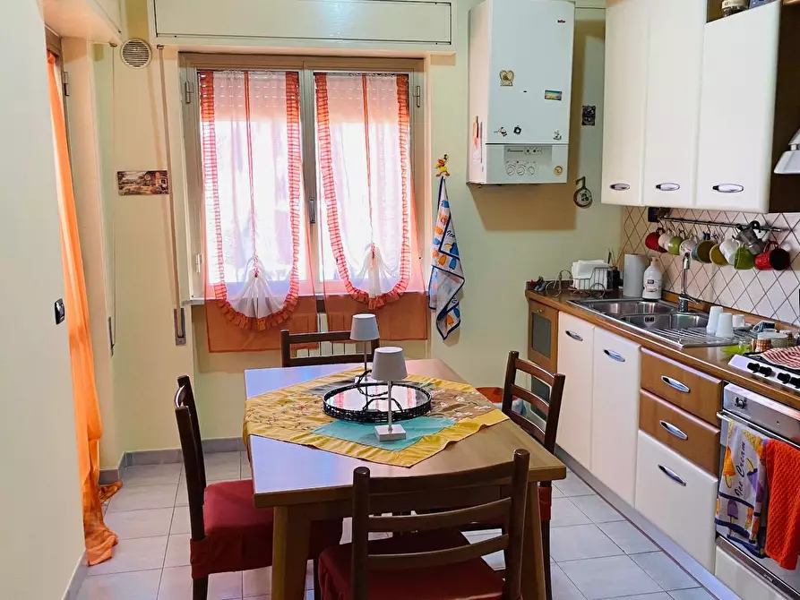 Immagine 2 di Appartamento in vendita  in via benedetto croce 10 a San Giorgio Del Sannio