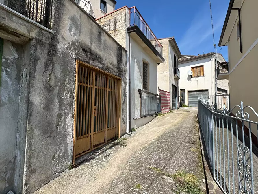 Immagine 19 di Casa semindipendente in vendita  in VIA ROMA 133 a Mirabella Eclano