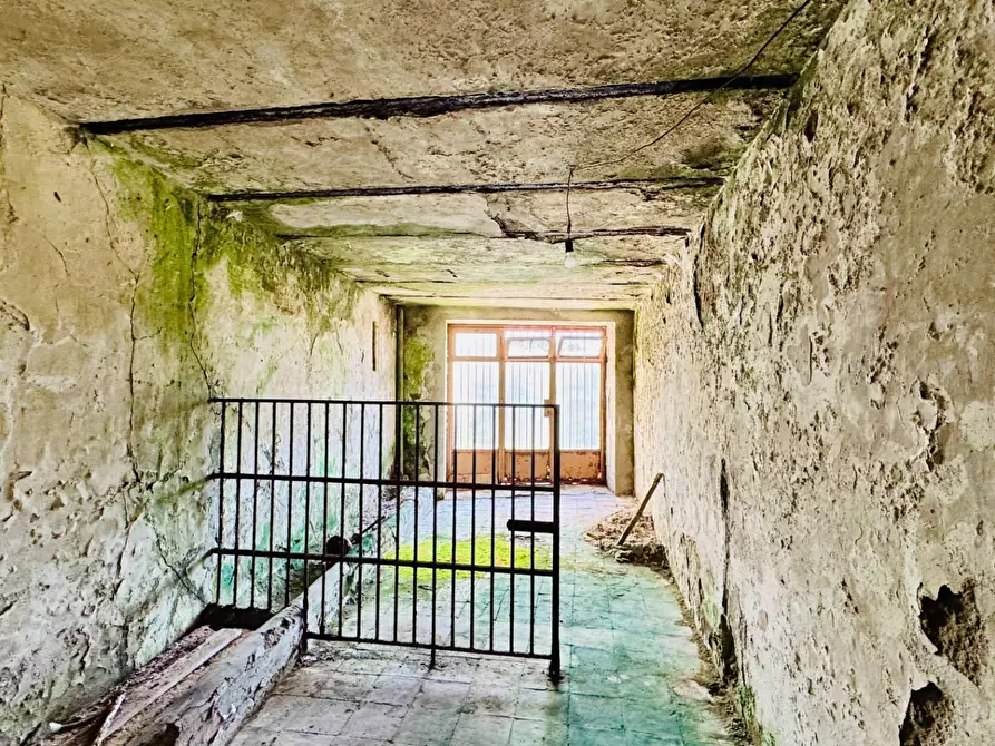 Immagine 20 di Casa semindipendente in vendita  in VIA ROMA 133 a Mirabella Eclano