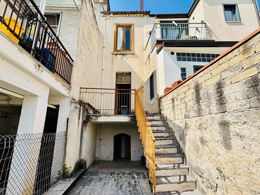 Immagine 14 di Casa semindipendente in vendita  in VIA ROMA 133 a Mirabella Eclano