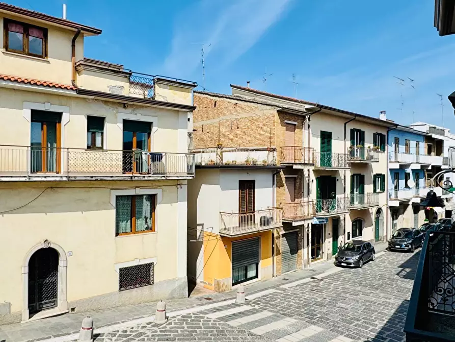 Immagine 17 di Casa semindipendente in vendita  in VIA ROMA 133 a Mirabella Eclano