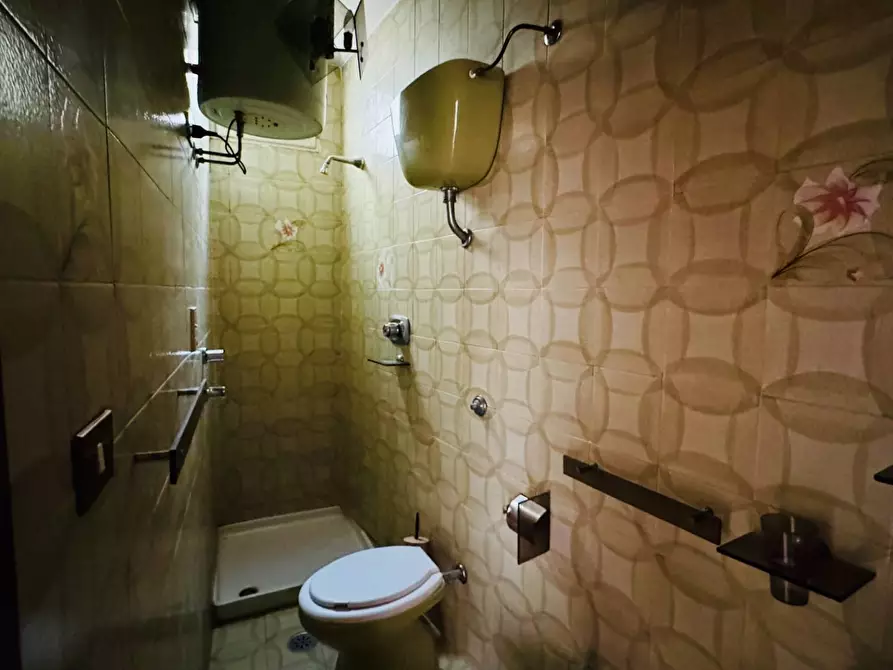 Immagine 9 di Casa semindipendente in vendita  in VIA ROMA 133 a Mirabella Eclano