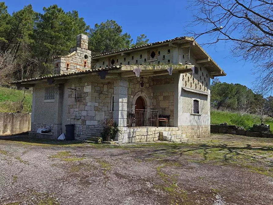 Immagine 4 di Villa in vendita  in Taverna delle noci 56 a Parolise