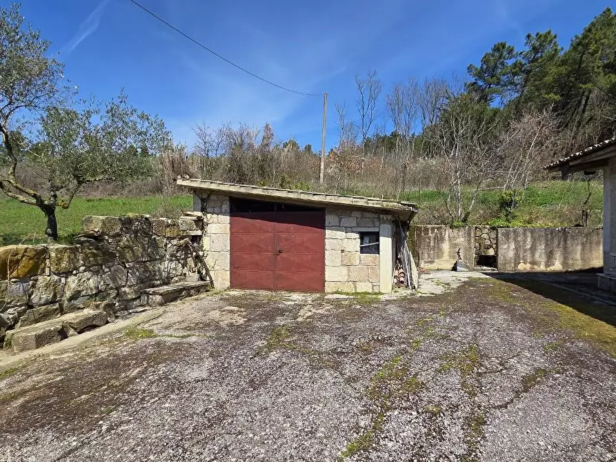 Immagine 11 di Villa in vendita  in Taverna delle noci 56 a Parolise