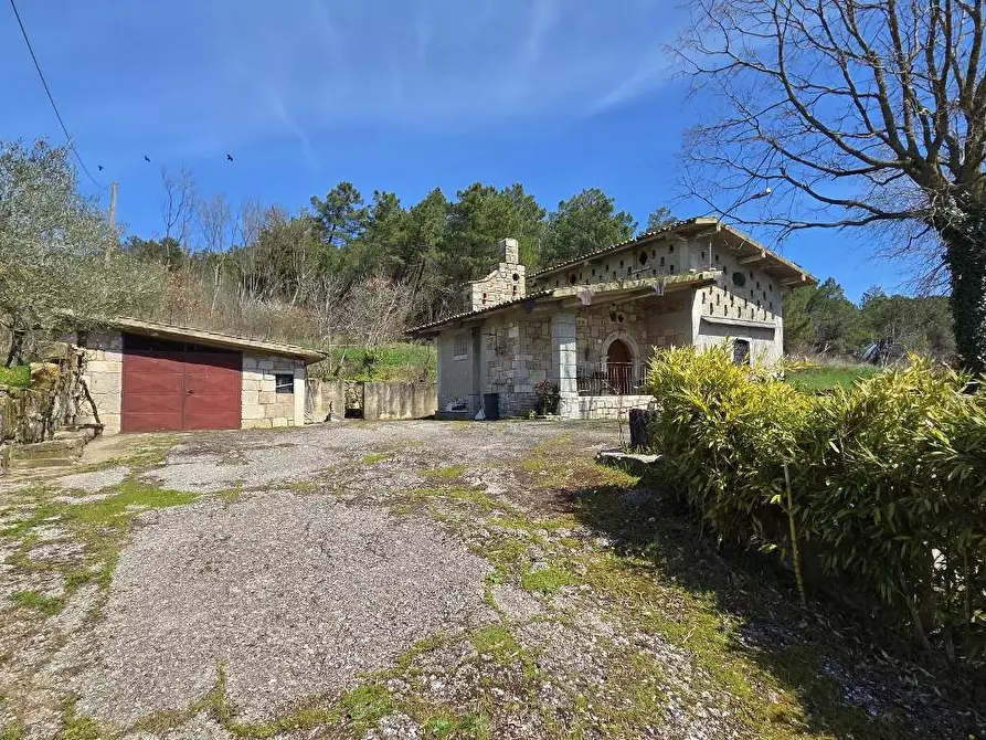 Immagine 10 di Villa in vendita  in Taverna delle noci 56 a Parolise