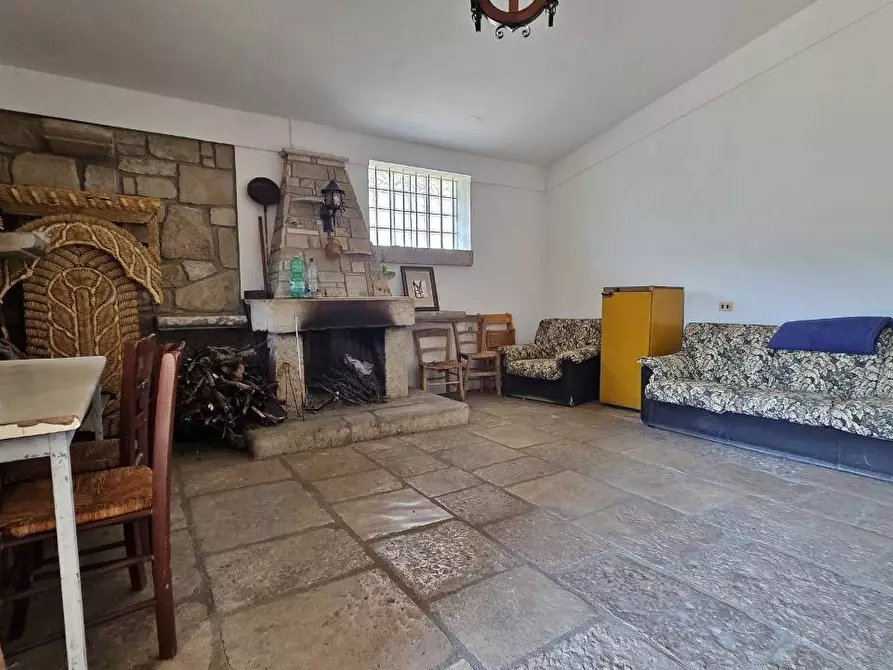 Immagine 29 di Villa in vendita  in Taverna delle noci 56 a Parolise