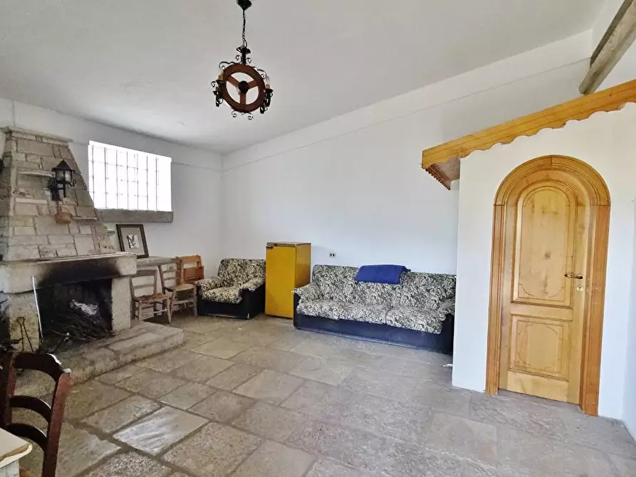 Immagine 32 di Villa in vendita  in Taverna delle noci 56 a Parolise