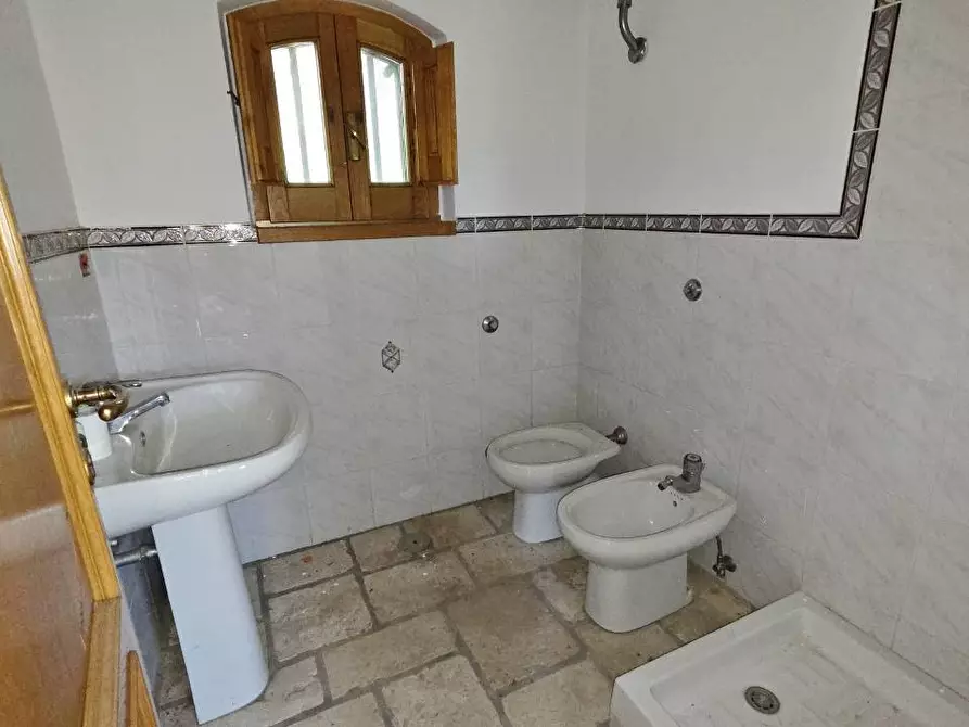 Immagine 38 di Villa in vendita  in Taverna delle noci 56 a Parolise