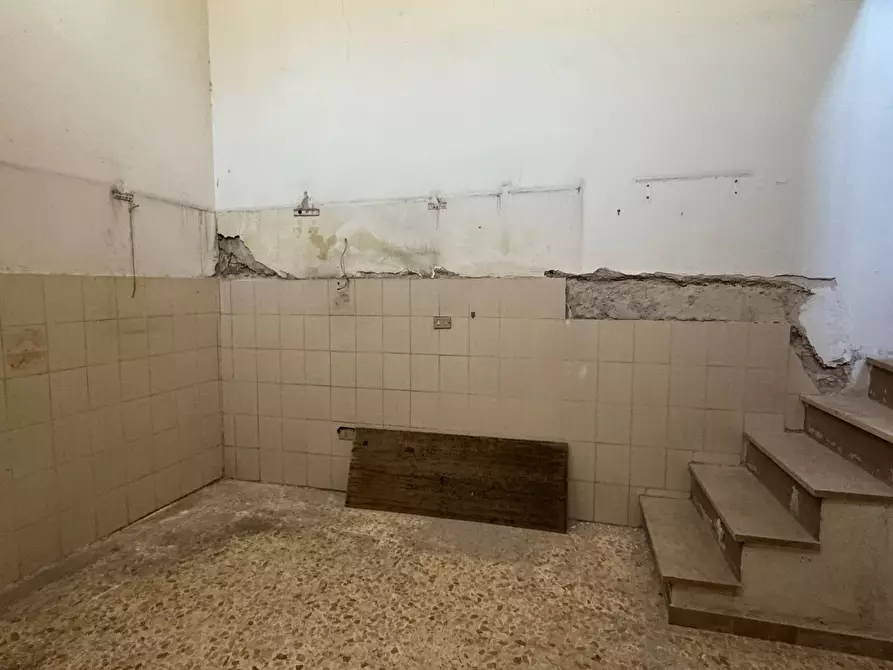 Immagine 13 di Casa semindipendente in vendita  in VIA COLORI a Mirabella Eclano