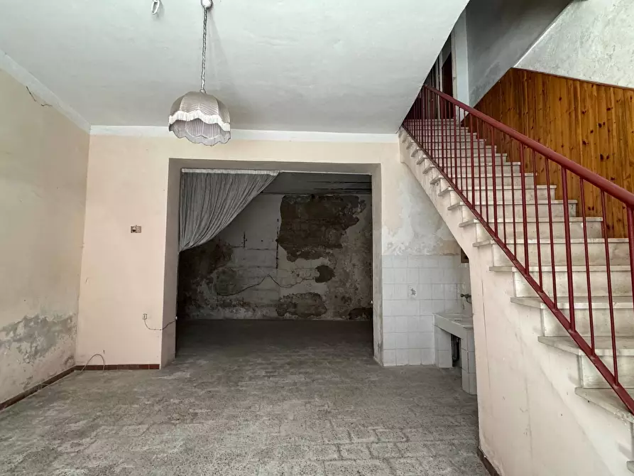 Immagine 17 di Casa semindipendente in vendita  in VIA COLORI a Mirabella Eclano