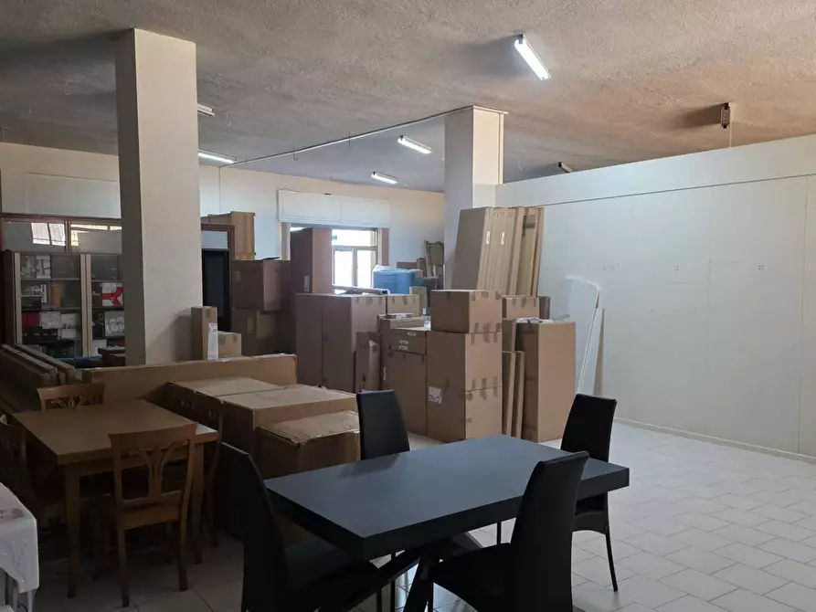 Immagine 6 di Attività commerciale in affitto  in Nazionale a Andretta