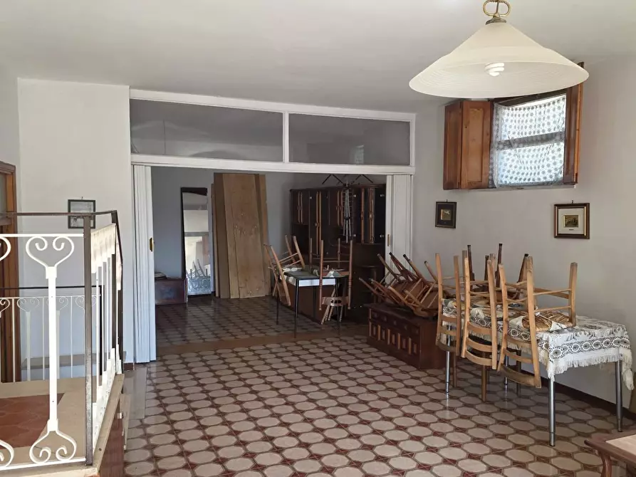Immagine 9 di Casa semindipendente in vendita  in via cantone a Montemarano