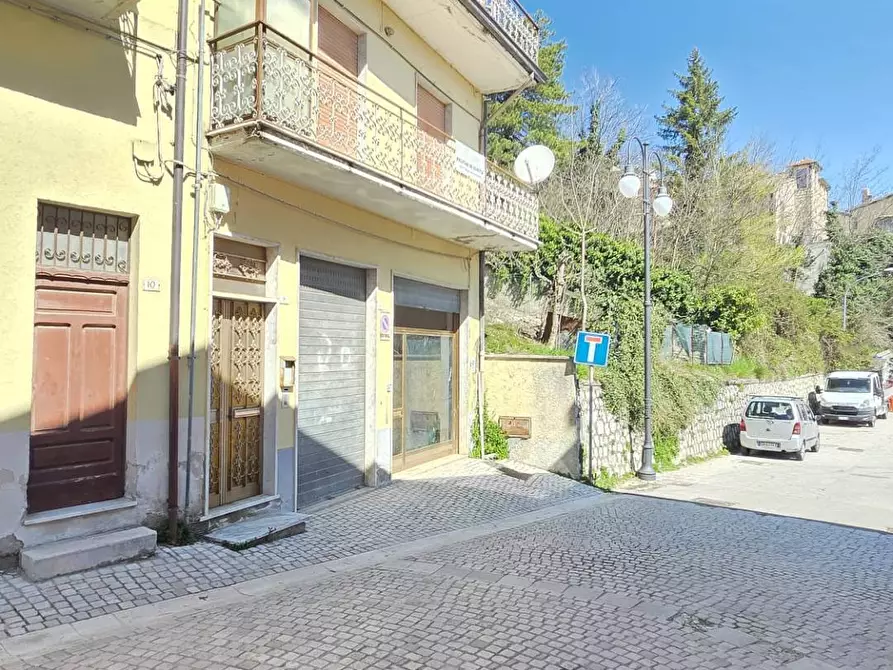 Immagine 24 di Casa semindipendente in vendita  in via cantone a Montemarano