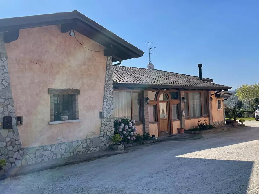 Immagine 1 di Casa indipendente in vendita  in Via traversa cesine 2 2 a San Giorgio Del Sannio
