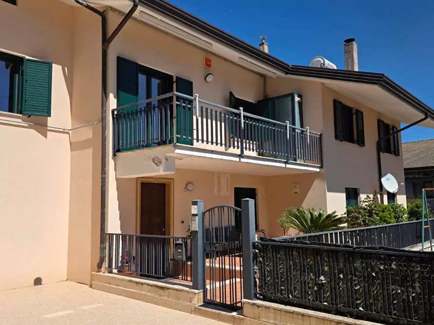Immagine 1 di Appartamento in vendita  in Via Michelangelo Cianciulli 75/G a Montella