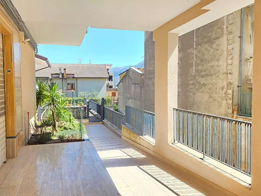 Immagine 3 di Appartamento in vendita  in Via Michelangelo Cianciulli 75/G a Montella