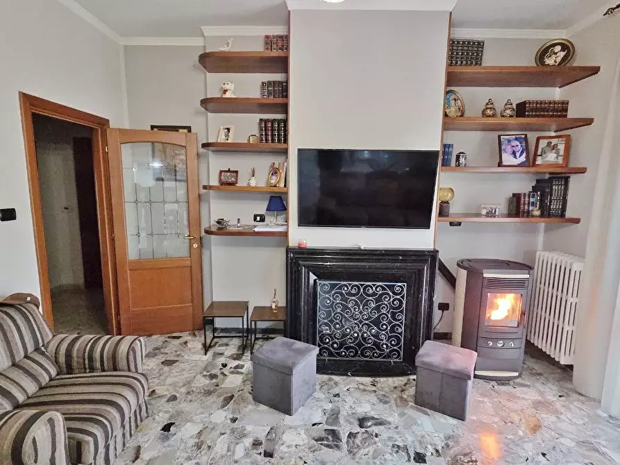 Immagine 10 di Casa indipendente in vendita  in Via Regina Margherita 12 a Andretta