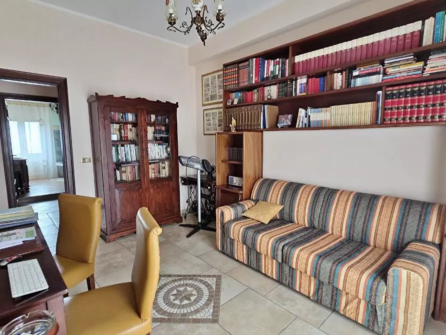 Immagine 35 di Casa indipendente in vendita  in Via Regina Margherita 12 a Andretta