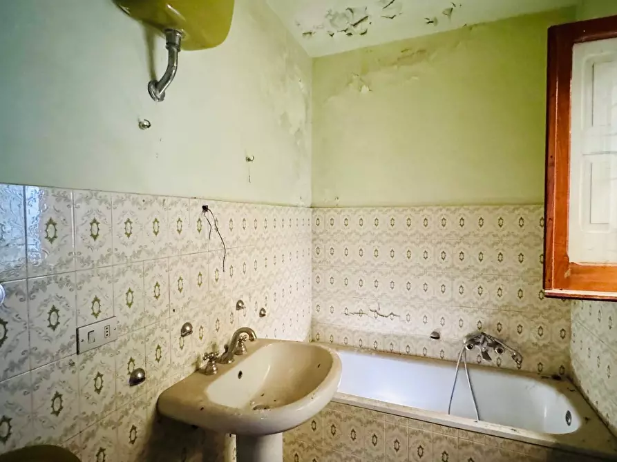 Immagine 8 di Casa semindipendente in vendita  in VIA CAPPUCCINI 30 a Gesualdo