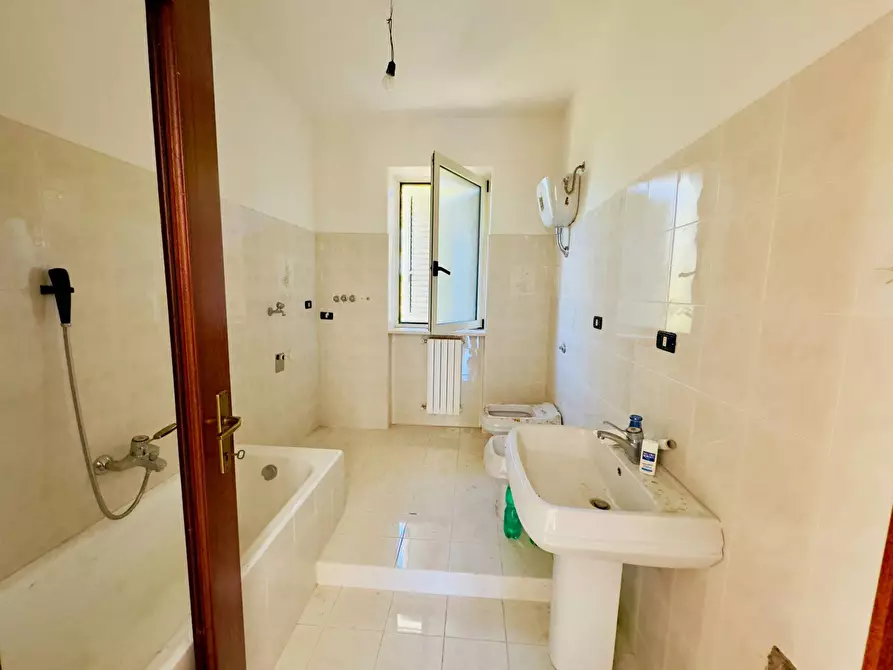 Immagine 9 di Casa indipendente in vendita  in CONTRADA TORANA a Ariano Irpino