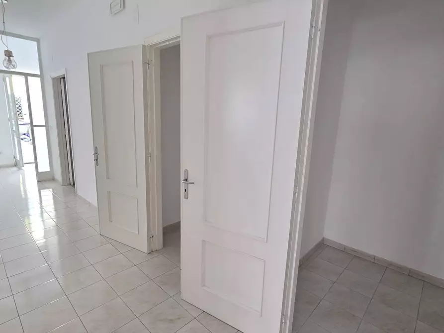 Immagine 7 di Appartamento in vendita  in Via Gramsci a Atripalda