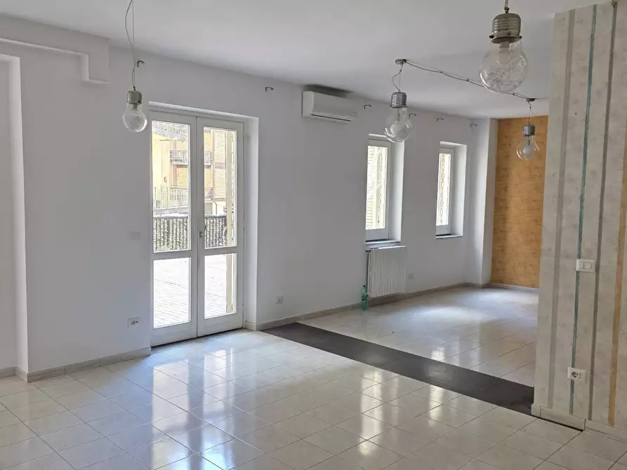 Immagine 11 di Appartamento in vendita  in Via Gramsci a Atripalda