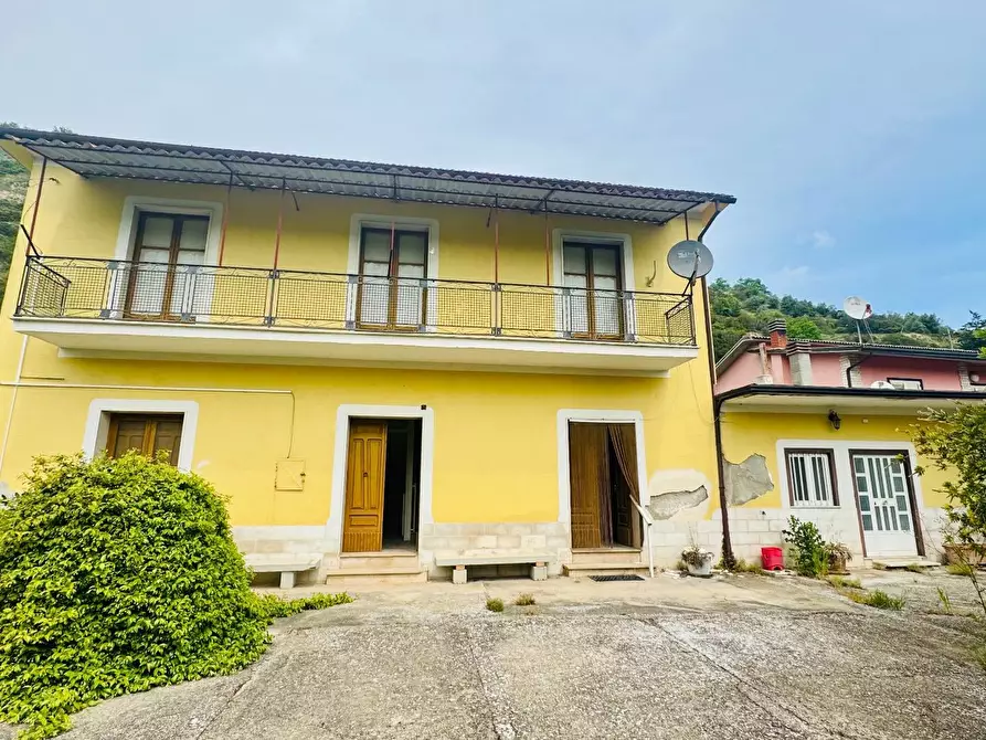 Immagine 2 di Casa indipendente in vendita  in C/da tignano basso a Apice