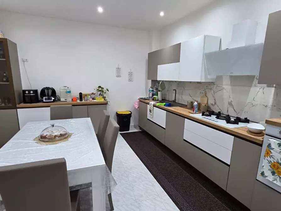 Immagine 9 di Casa indipendente in vendita  in via giacomo matteotti a Tufo