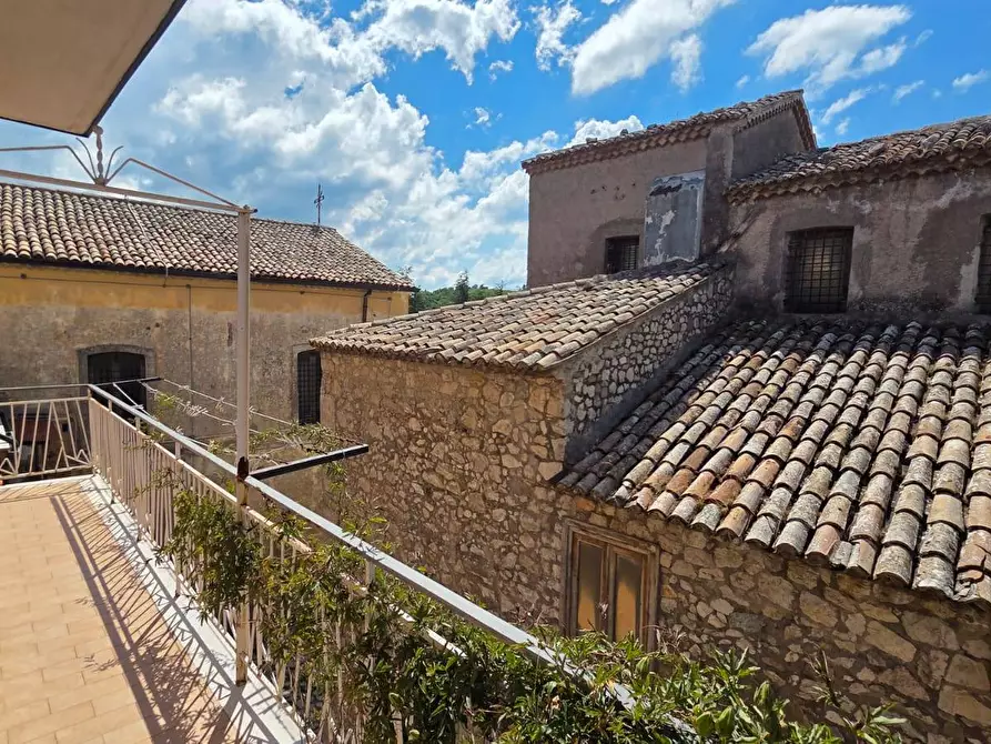Immagine 4 di Casa semindipendente in vendita  in Via Roma a Andretta