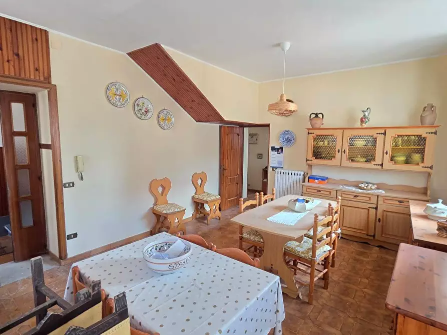 Immagine 8 di Casa semindipendente in vendita  in Via Roma a Andretta