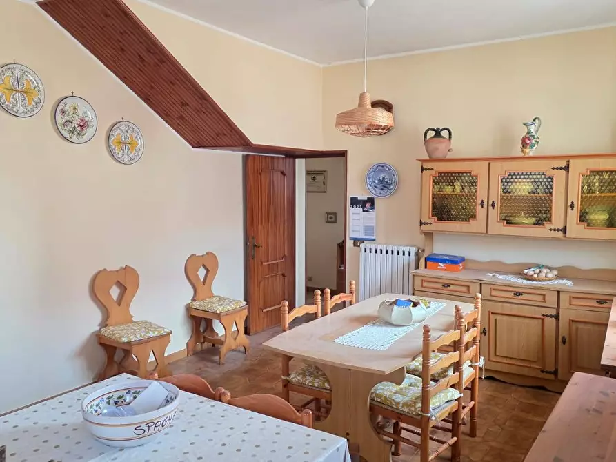 Immagine 9 di Casa semindipendente in vendita  in Via Roma a Andretta