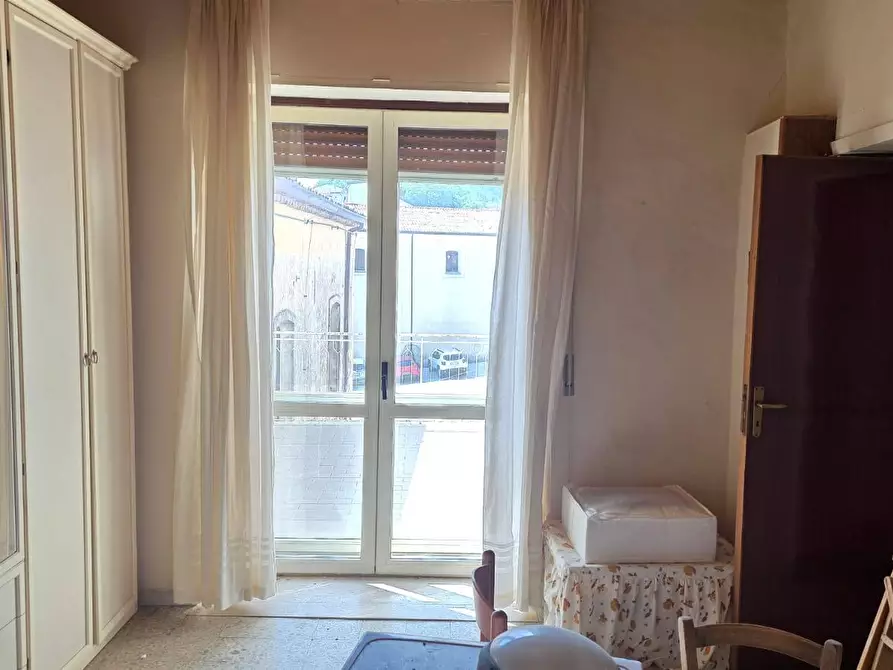 Immagine 12 di Casa semindipendente in vendita  in Via Roma a Andretta