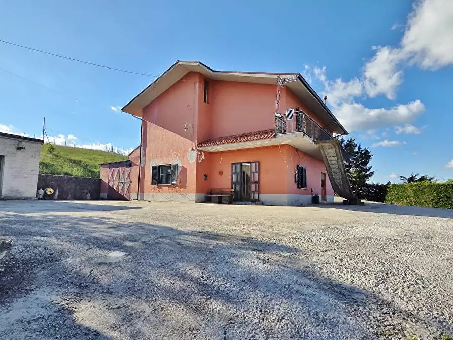 Immagine 7 di Casa indipendente in vendita  in via Serrapolla a Vallata