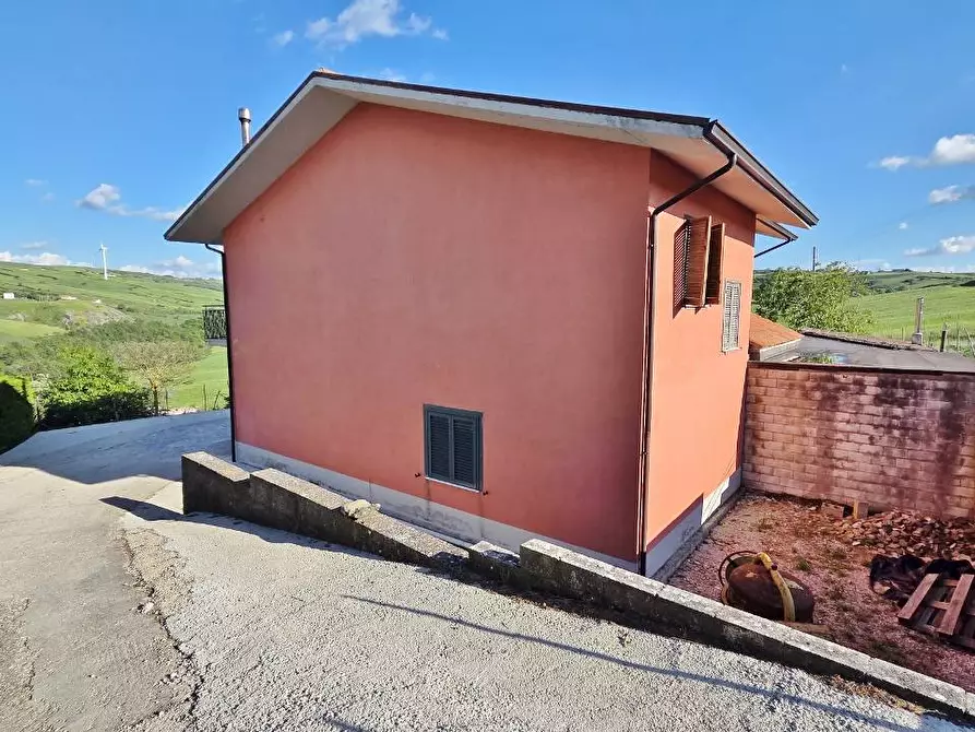 Immagine 8 di Casa indipendente in vendita  in via Serrapolla a Vallata