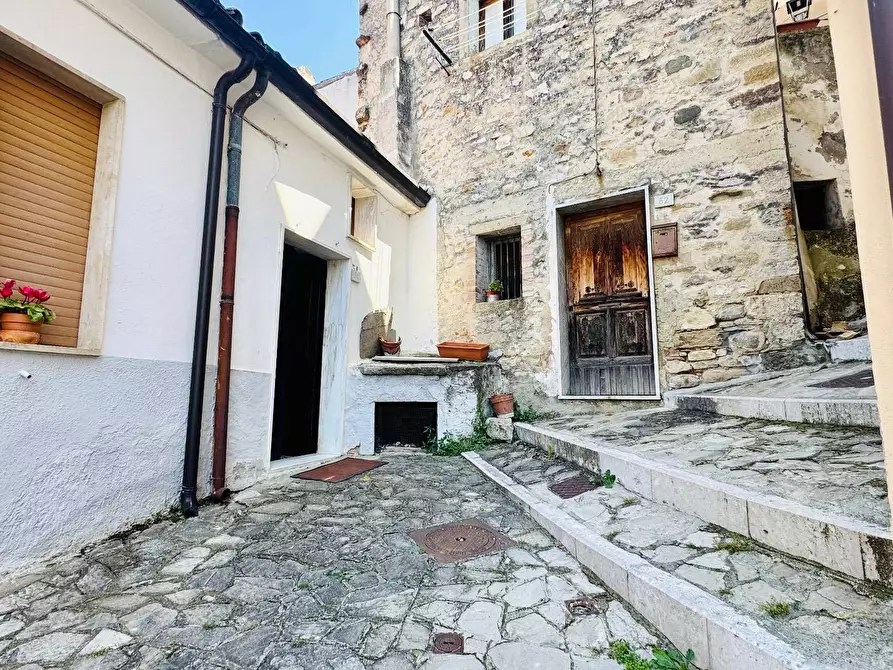 Immagine 7 di Casa semindipendente in vendita  in VIA PORTA SANT'ANNA 54 a Greci