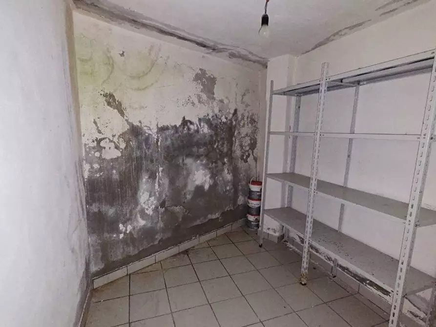 Immagine 32 di Casa indipendente in vendita  in Via della costituente 13 a Vallata