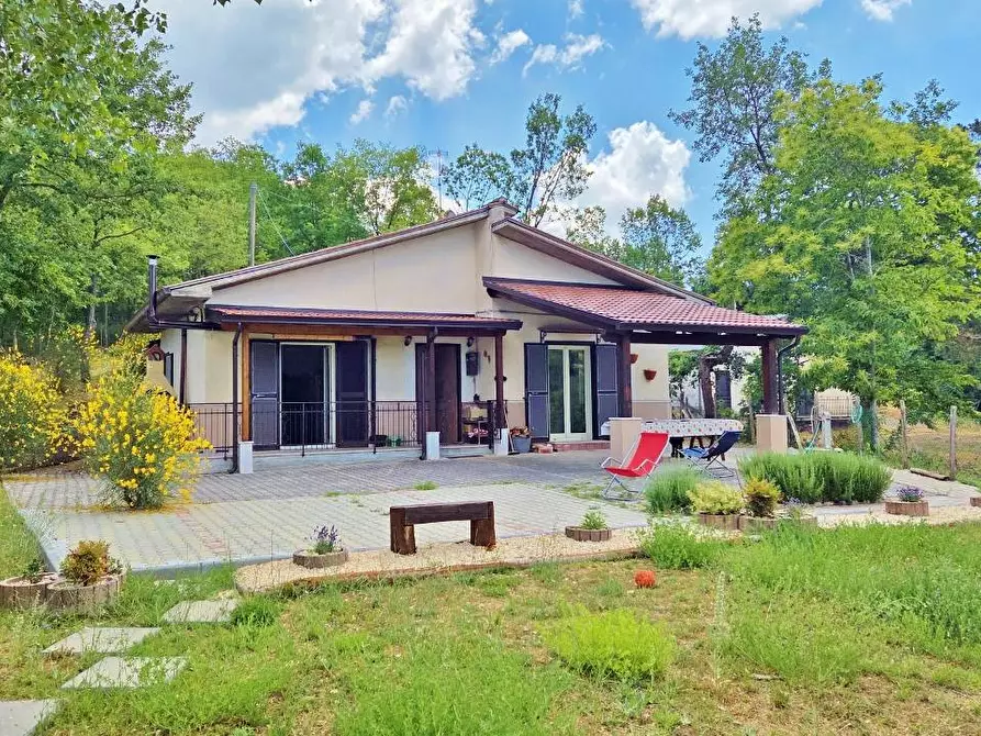 Immagine 3 di Villa in vendita  in Contrada Vallegrande a Sant'angelo Dei Lombardi