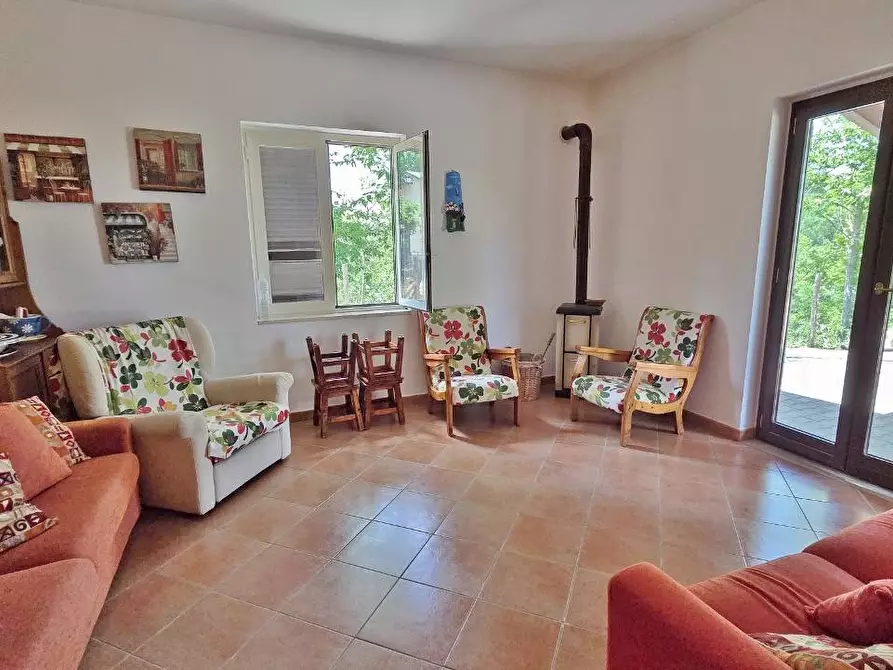 Immagine 17 di Villa in vendita  in Contrada Vallegrande a Sant'angelo Dei Lombardi