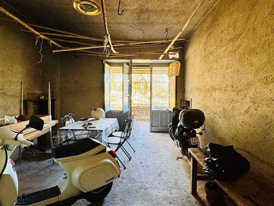 Immagine 16 di Casa indipendente in vendita  in VIA DELLE VITTORIE a Bonito