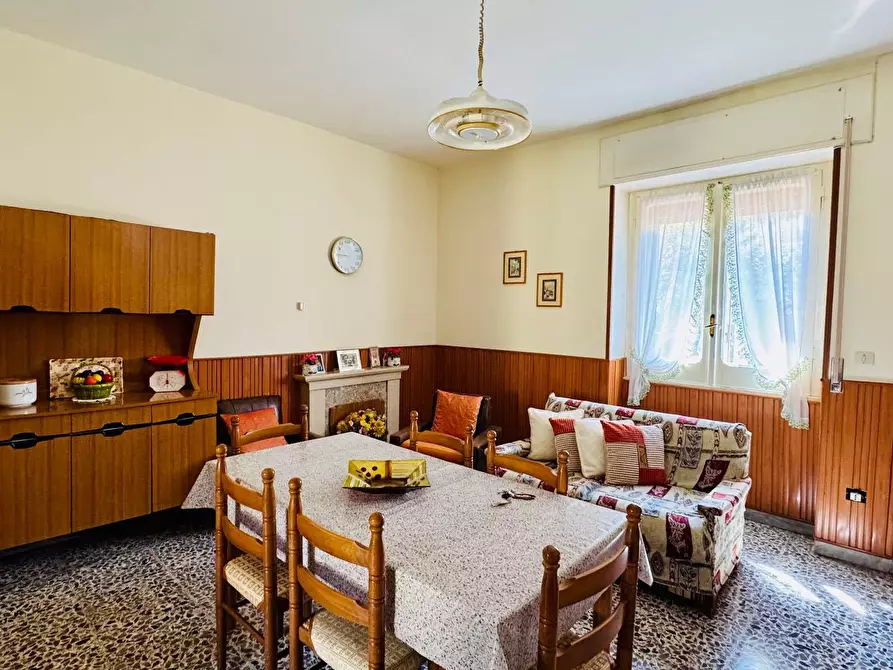 Immagine 5 di Casa indipendente in vendita  in VIA DELLE VITTORIE a Bonito