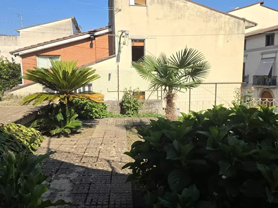 Immagine 6 di Villa in vendita  in via Capone 67 a Altavilla Irpina